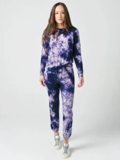 Stateside Women's Tie Dye Viscose Fleece Pant 11 Stateside Women's Tie Dye Viscose Fleece Pant -Saintbernard Shop 130 2937TDxNAVYLILACTIEDYExAlt3