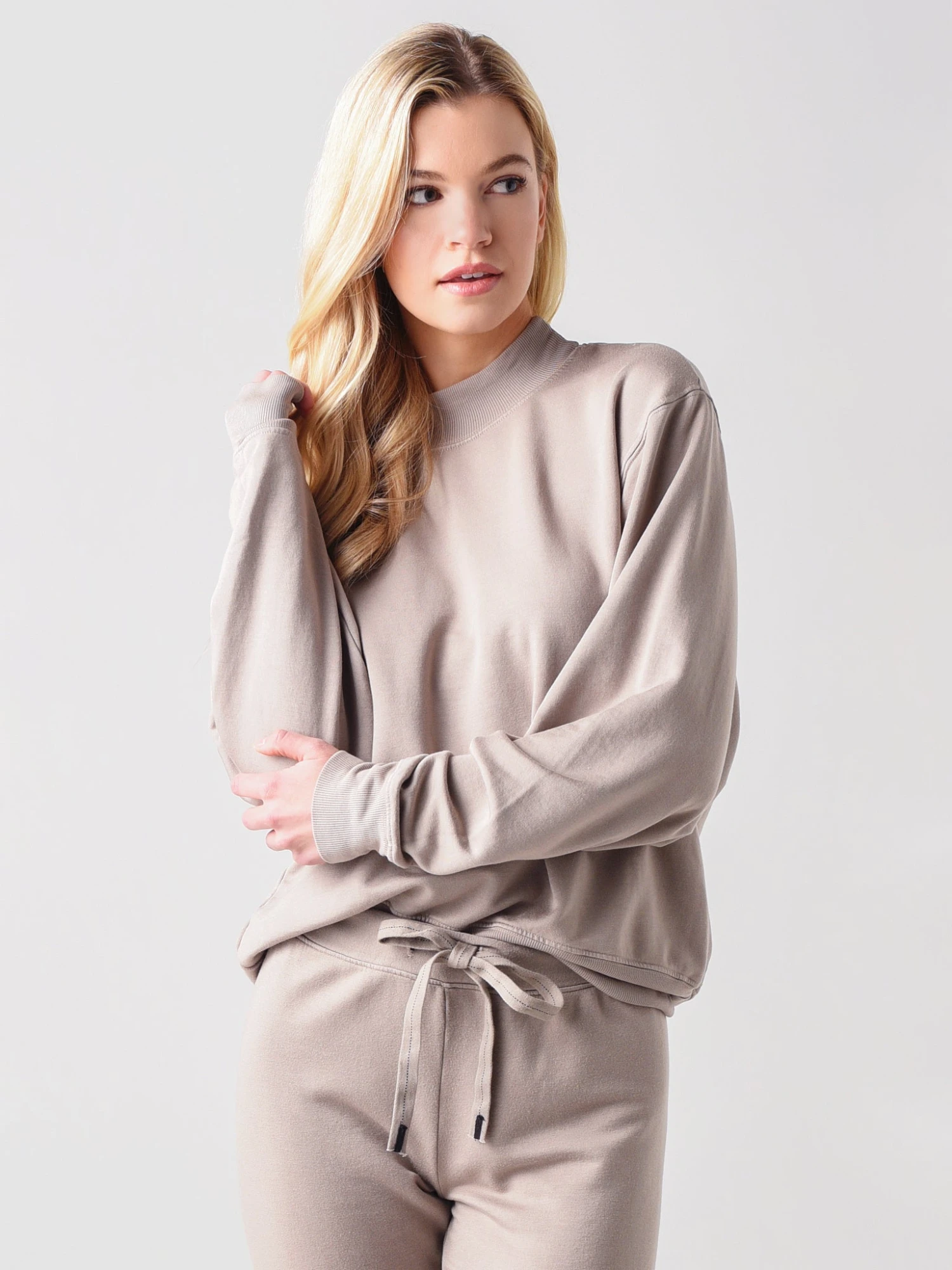 Stateside Women's Viscose Fleece Mock-Neck Sweatshirt 3 Stateside Women's Viscose Fleece Mock-Neck Sweatshirt