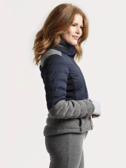 Erin Snow Sari Insulated Jacket In Merino 11 Erin Snow Sari Insulated Jacket In Merino -Saintbernard Shop 1810411 ink dovealt3