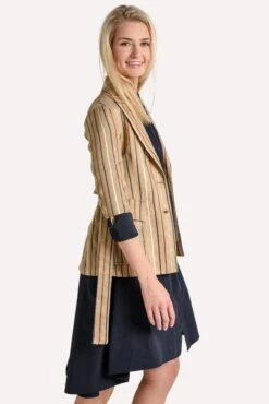 Eleventy Single Breasted Jacket With Belt -Saintbernard Shop 980ja3091pan27023 02sabbiaalt2