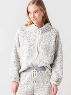 Dylan Women's Plush Pile Raglan Pullover 12 Dylan Women's Plush Pile Raglan Pullover -Saintbernard Shop B1W24FTPxPUTTYxPrimary 49306872