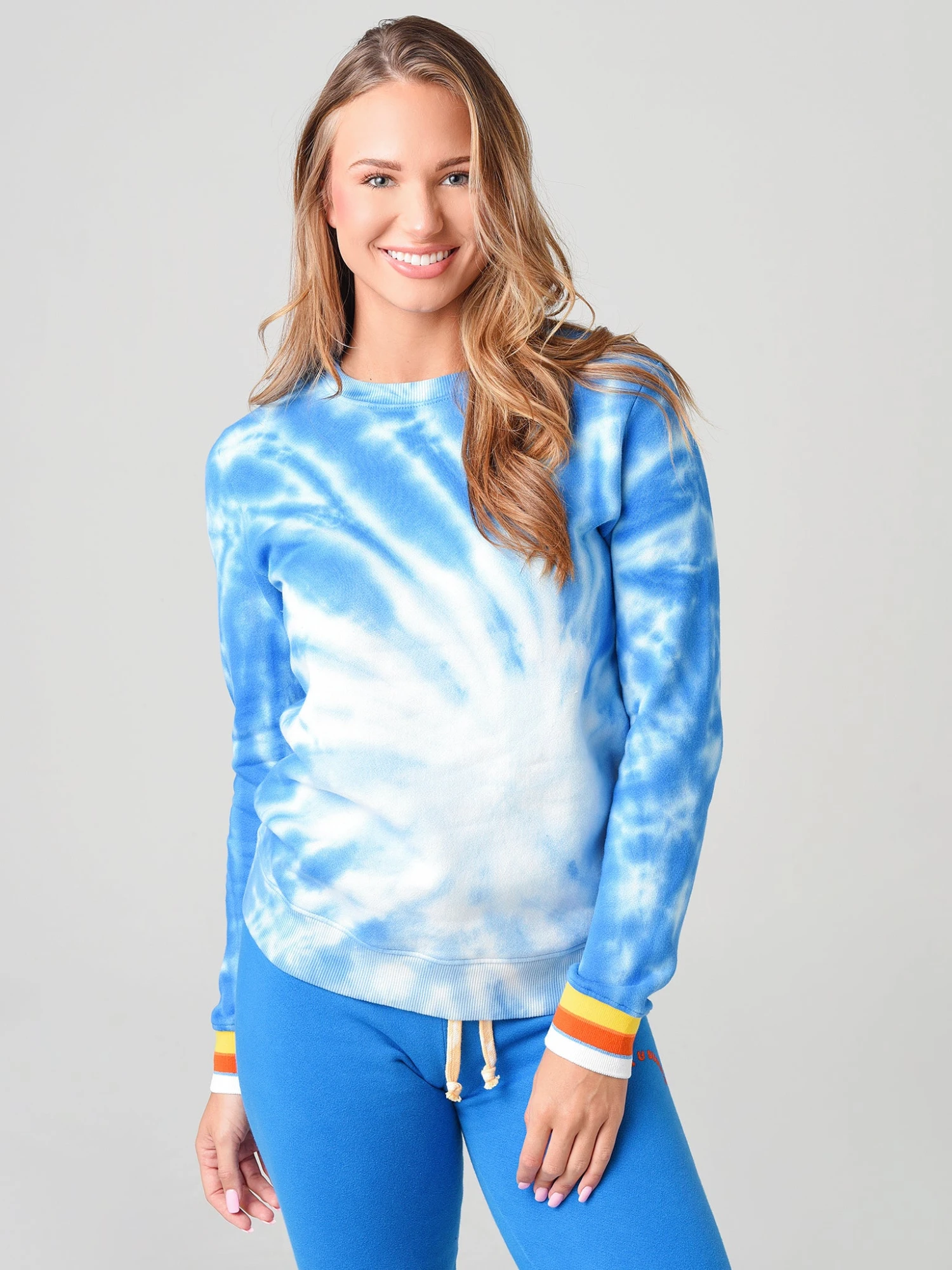 Warm Women's Tie-Dye Sweatshirt 7 Warm Women's Tie-Dye Sweatshirt - Image 5