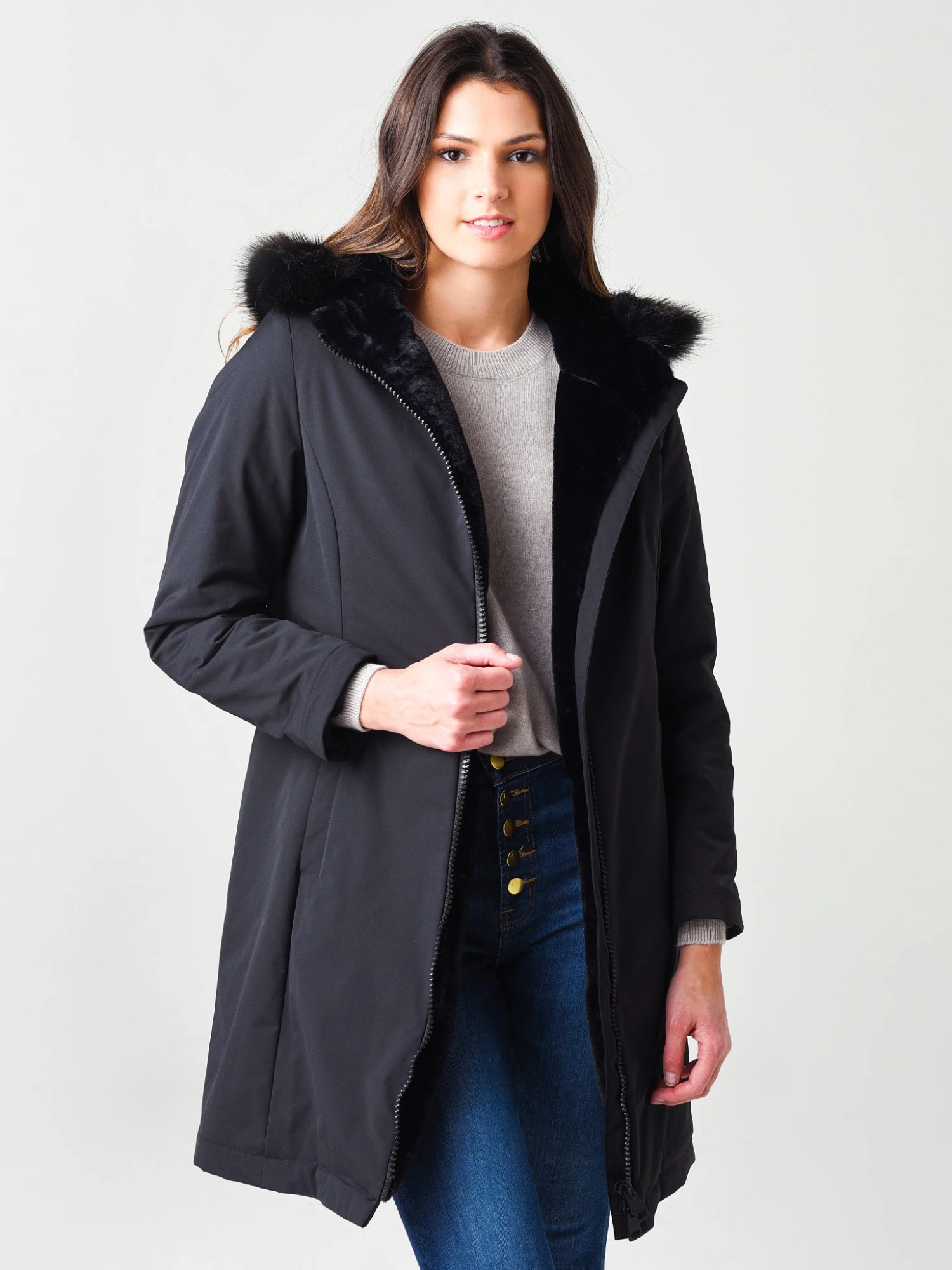 Herno Women's Straight Fitted Coat With Faux-Fur Lining And Faux-Fur Collar 3 Herno Women's Straight Fitted Coat With Faux-Fur Lining And Faux-Fur Collar