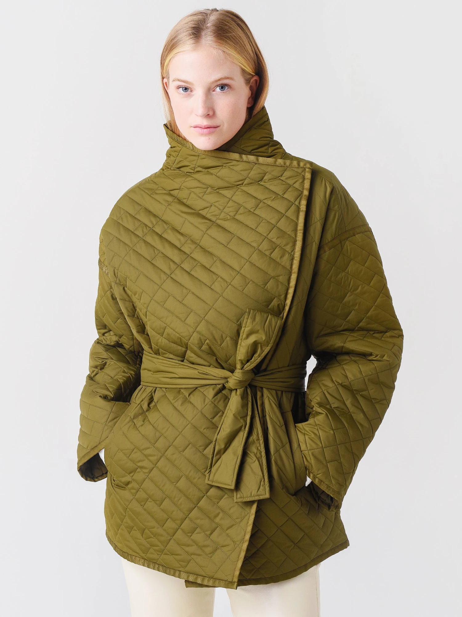 Frame Women's Quilted Drape Neck Jacket 3 Frame Women's Quilted Drape Neck Jacket