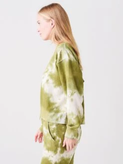 Velvet Women's True Sweatshirt 12 Velvet Women's True Sweatshirt -Saintbernard Shop TRUE05xGREENxAlt2 47427484