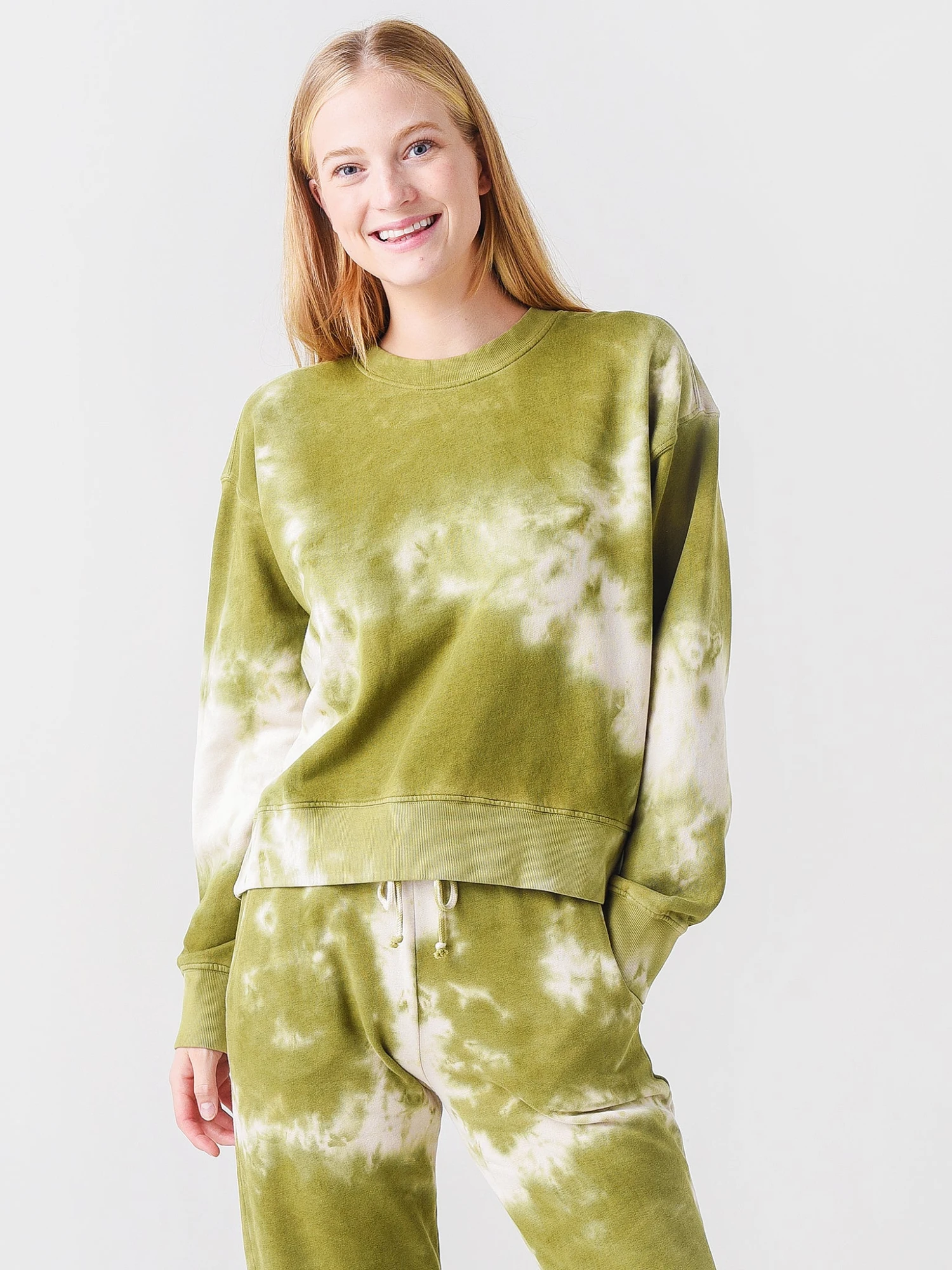 Velvet Women's True Sweatshirt 3 Velvet Women's True Sweatshirt