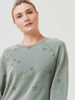 Z Supply Women's Bo Embroidered Star Sweatshirt