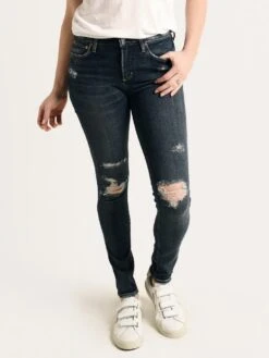 Agolde Women's Sophie High Rise Skinny Jean -Saintbernard Shop a003b 1044 sabotage 6155fcc8 7b05 4d5d 8be4 2eb9aa11651c