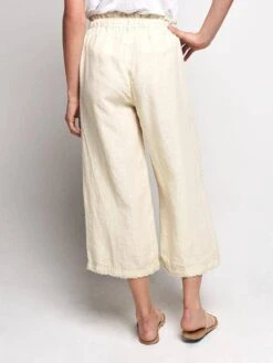 Bella Dahl Frayed Crop Leg Pant -Saintbernard Shop b3012 331 301 deserttanalt2