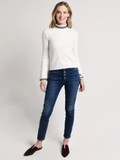 BB Dakota Lost In Translation Sweater -Saintbernard Shop bi306403 ivoryalt1