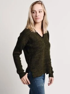 John & Jenn Sigfird V-Neck Sweater 9 John & Jenn Sigfird V-Neck Sweater -Saintbernard Shop f842ov39 surplusalt1