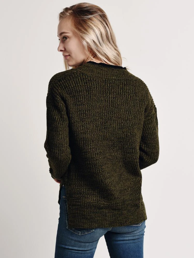 John & Jenn Sigfird V-Neck Sweater 6 John & Jenn Sigfird V-Neck Sweater - Image 4