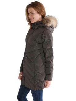 Kjus Women's Ladina Coat -Saintbernard Shop lc15 c05 brackenalt2