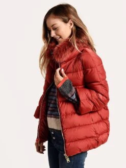 Herno Women's Sateen Short Cocoon Jacket With Fur Collar -Saintbernard Shop p10829d 12170 redalt1