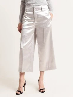 Vince Metallic Satin Crop Wide Pant 9 Vince Metallic Satin Crop Wide Pant -Saintbernard Shop v547321617 043sil d7d2c236 df47 439b 966a 8502770dae9b